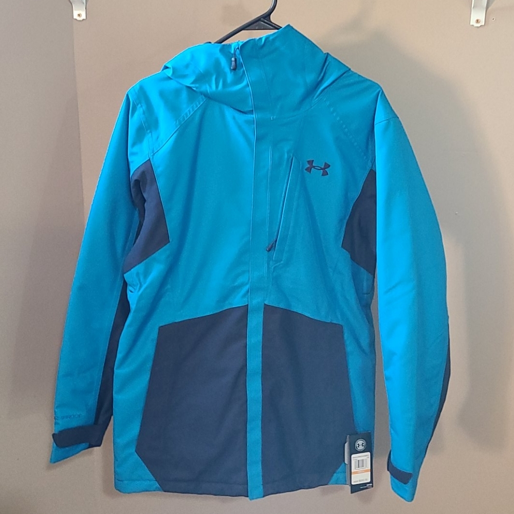 Men’s Under Armour hooded Jacket, Small NWT